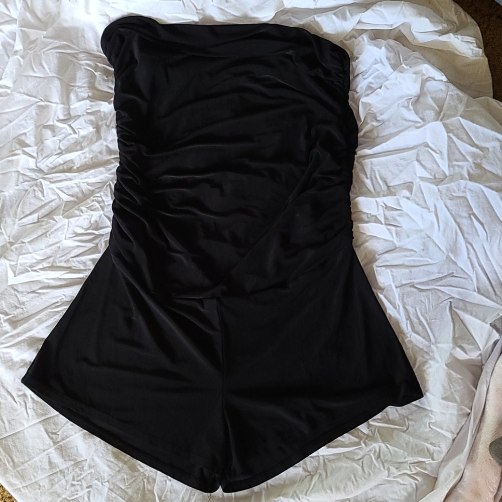 DOTS Black runched side romper